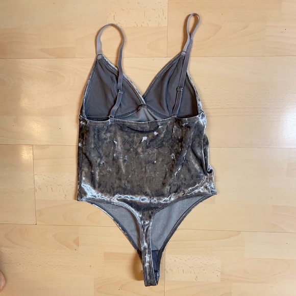 Velvet Bodysuit - Picture 2 of 2